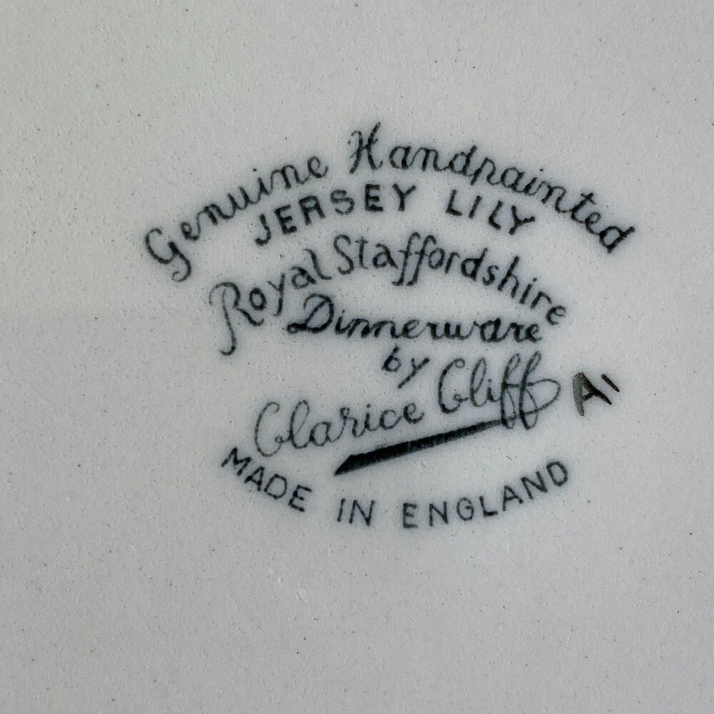 Royal Staffordshire Dinnerware by Clarice Cliff Jersey Lily Round Dinner Plate - Picture 3 of 7